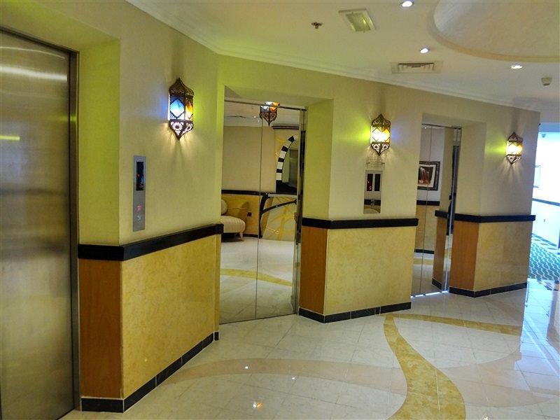 The Park Hotel Formerly Дубай Экстерьер фото
