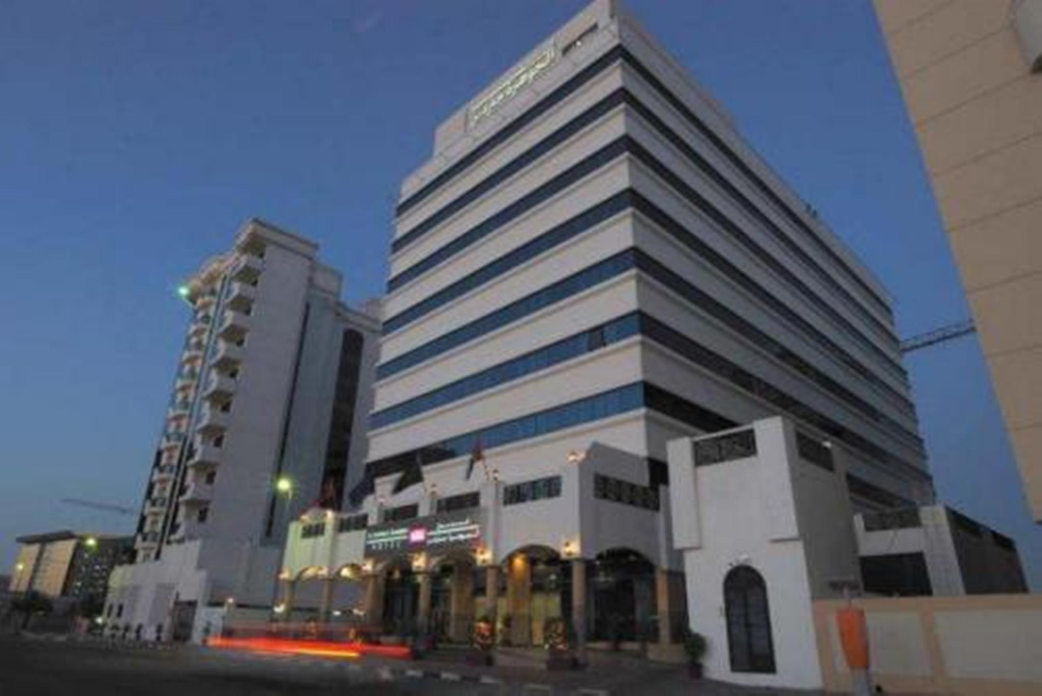 The Park Hotel Formerly Дубай Экстерьер фото