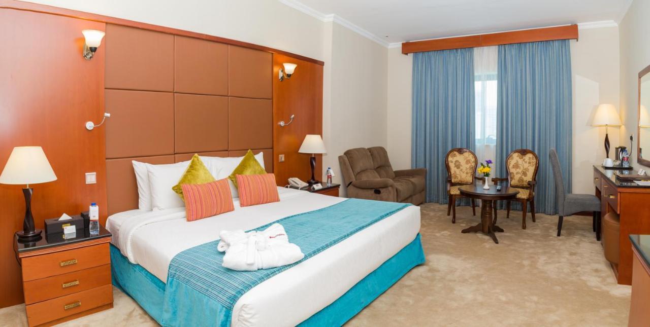 The Park Hotel Formerly Дубай Экстерьер фото